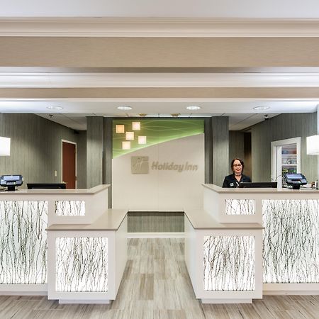 Holiday Inn Hotel & Suites Lake City By Ihg Exterior photo