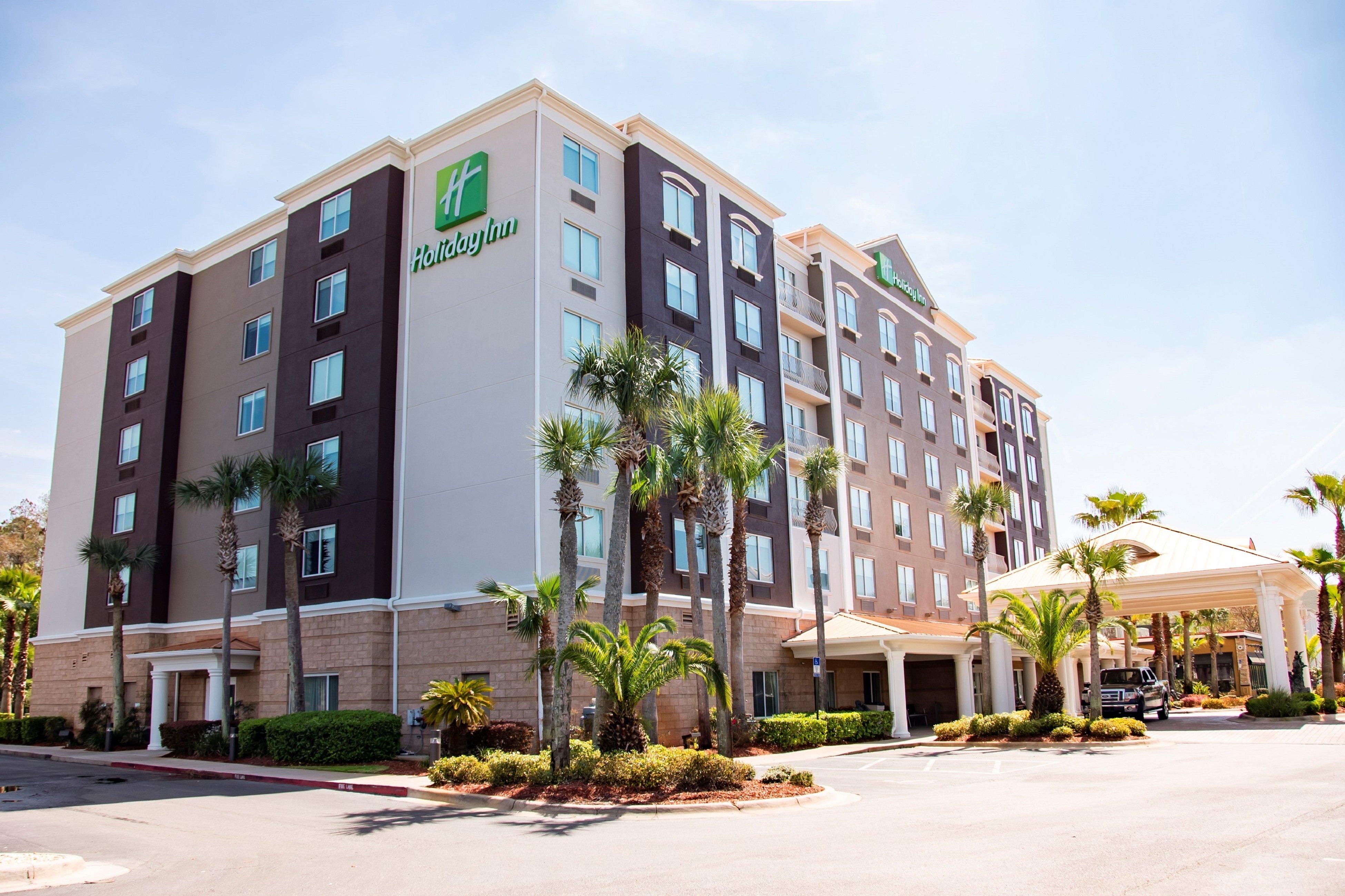 Holiday Inn Hotel & Suites Lake City By Ihg Exterior photo