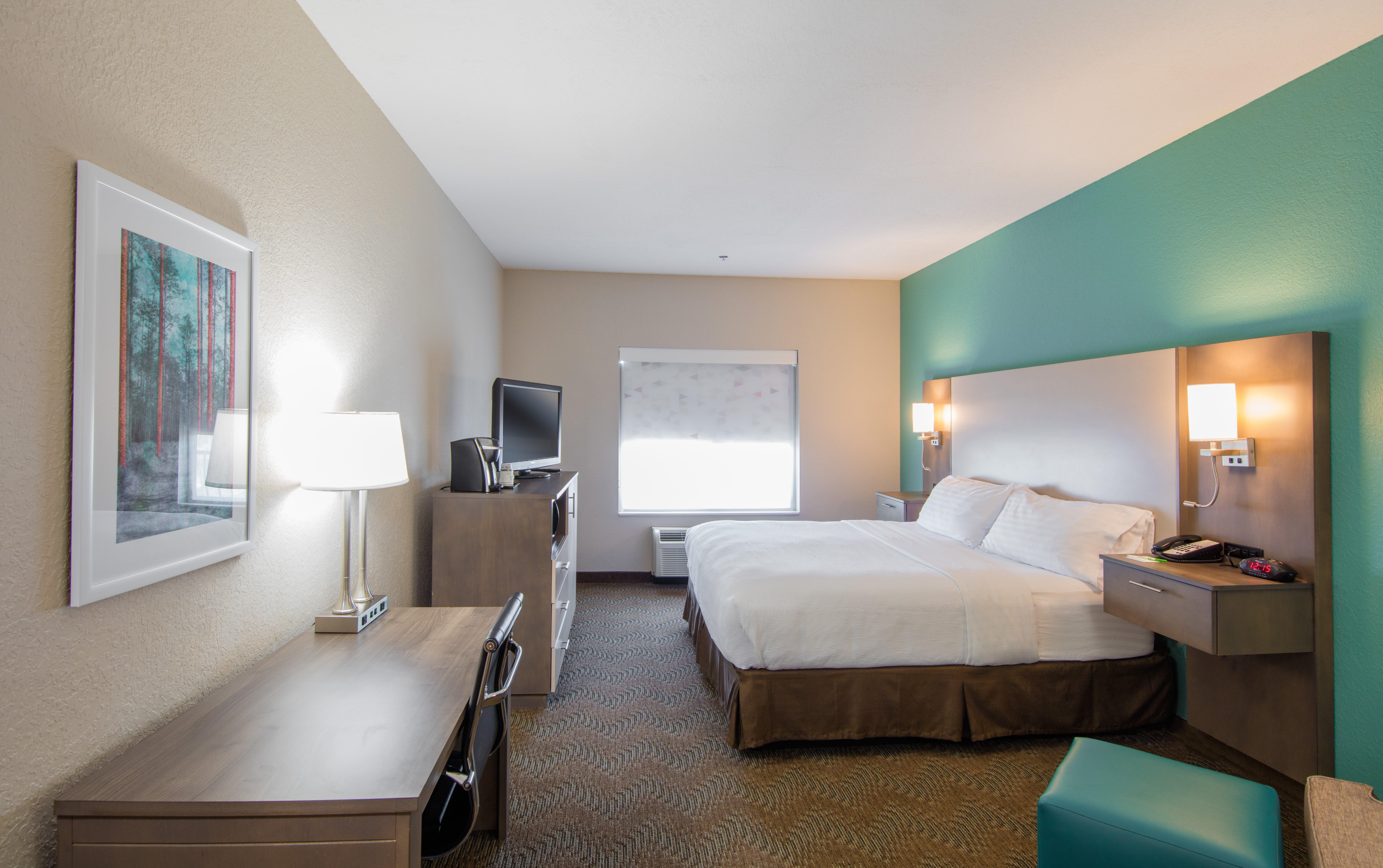 Holiday Inn Hotel & Suites Lake City By Ihg Exterior photo