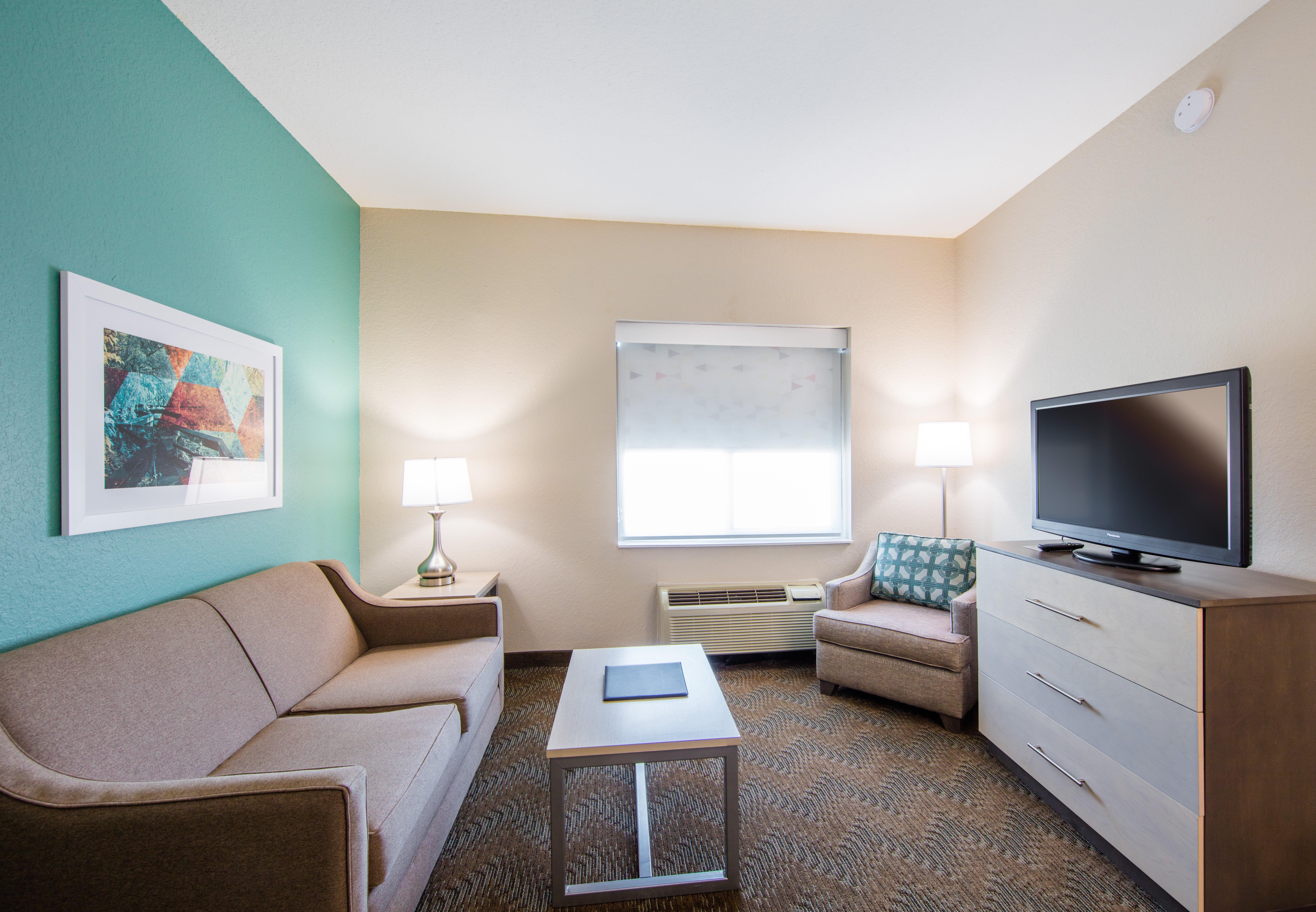 Holiday Inn Hotel & Suites Lake City By Ihg Exterior photo