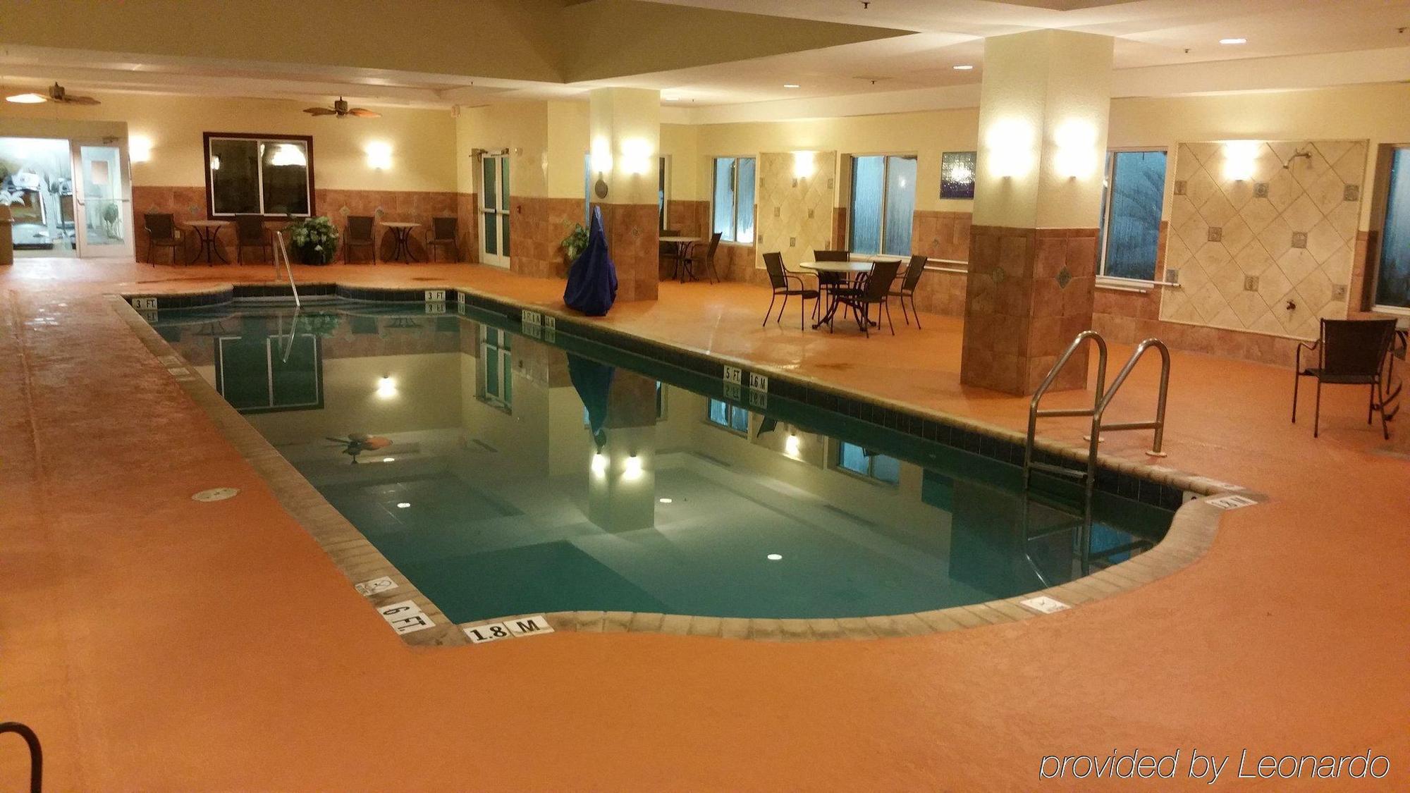 Holiday Inn Hotel & Suites Lake City By Ihg Exterior photo