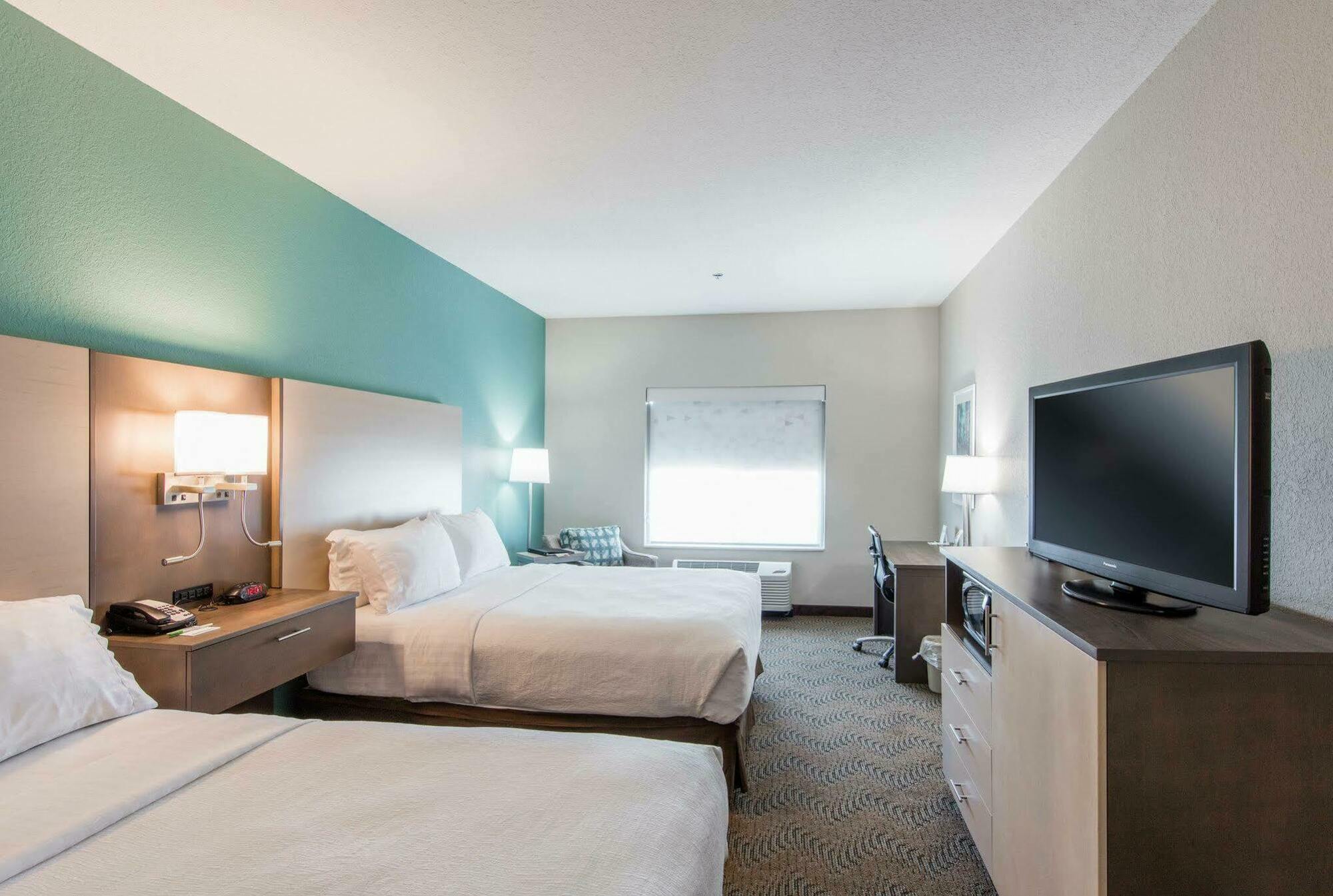 Holiday Inn Hotel & Suites Lake City By Ihg Exterior photo